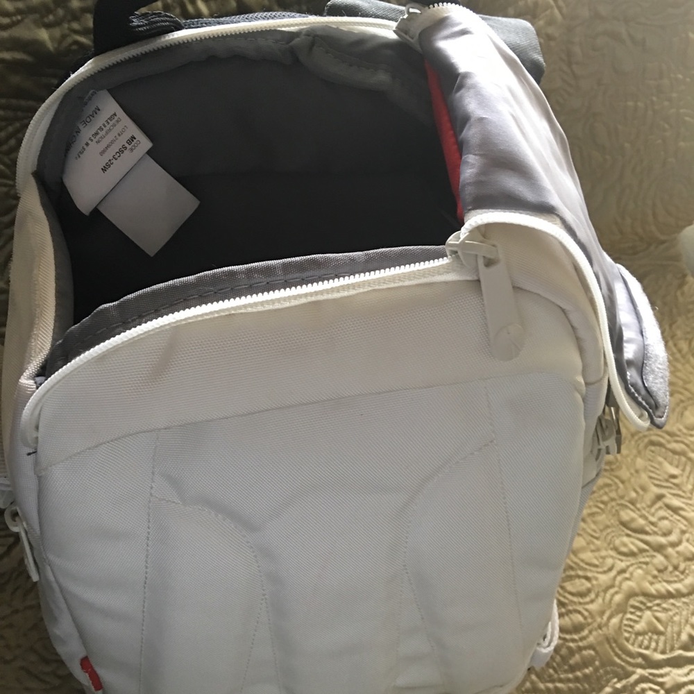 Camera Bag (backpack) - Picture 2 of 8